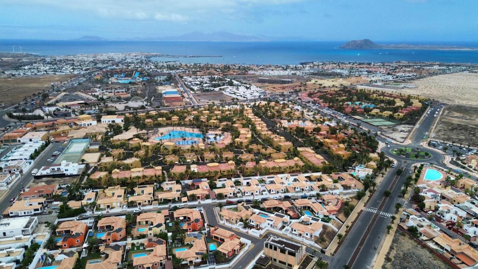Villa Relax Deluxe Private Pool Corralejo By Holidays Home Экстерьер фото