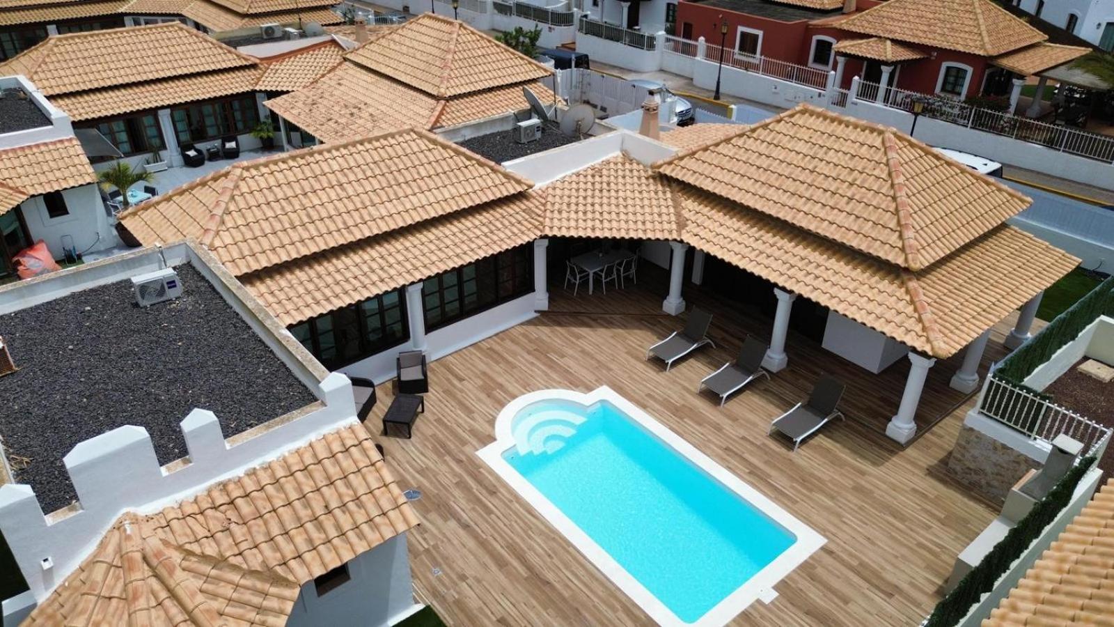 Villa Relax Deluxe Private Pool Corralejo By Holidays Home Экстерьер фото